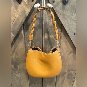 Urban Expressions Braided Handle Bag